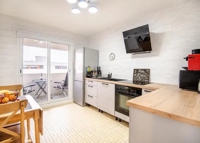 T2 Proche Gare, à Deux Pas De La Place Velpeau * Tours